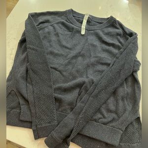 Lululemon Size 10 Grey Sweater